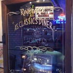 オールドニューダイナー - オーナーのASクラシックスダイナーへのリスペクトぶりがうかがえます。