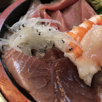 あられ寿司 - カツオ、白魚