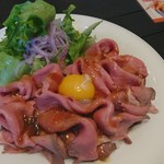 肉焼ラウンジ hana - ローストビーフ丼ランチ