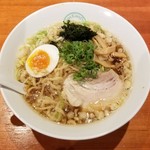 麺屋 六感堂 - 背脂太刀魚煮干 中華そば（醤油）