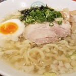 麺屋 六感堂 - 背脂太刀魚煮干 中華そば（塩）