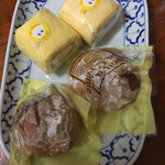 パティスリー ビスキュイ・ルレ - シュークリームとミニロール