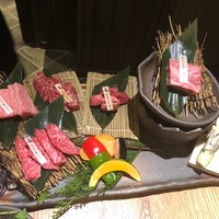 炭火焼肉 牛仁 一番町本店 - 特選牛仁盛り