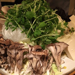 小尾羊　蒙古火鍋 - お鍋は野菜をおいしく食べられます