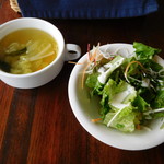 Kitchen ORTO - ランチ　サラダバーとスープ