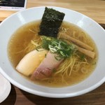 魚ろ麺 - 淡麗塩ラーメン918円