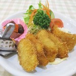 キッチンなかむら - 魚フライ定食 990円。サラダ、みそ汁、ライス付き。　　　　　　2018.10.11