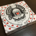 ピエール・エルメ・パリ - ニコラ・ビュフコラボ　5個詰合わせ“ラビラント”　クリストフ・ドラピエサイン入り