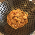 a - パスタ①海老のアメリケーヌソース