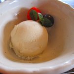 胡々里庵 - デザートの手作りアイス