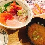 mekikinoginji - ランチ海鮮丼