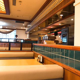 NARITA洋膳屋ROYAL_2