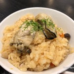 かき酒場 ヒラソル - カキ飯