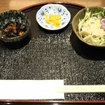 雅亭 - サラダ、ひじきの煮物、漬物♪