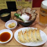 チャーシュー丼セット