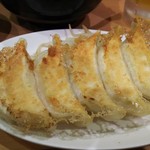 浜松餃子の代名詞「もやし」は石松さん考案