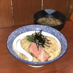 麺処ほん田 - 濃厚豚骨魚介つけ麺（魚介風味）中盛