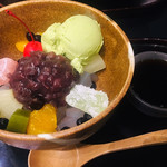 Asakusa Idumi - ・クリームあんみつ、抹茶アイス  800円