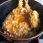 Kansai - 種類豊富な天ぷらを玉子でとじた天とじ丼