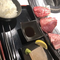 牛の達人　Private 西新宿店 - 