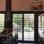 お食事処 いろりばた