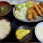 お食事処 淀ヤ - 牡蠣フライ定食980円