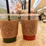 ファーマーズ ジュース トーキョー - ハブアブレイクレッド（カップ）　500円 グリーンミックスリブ（カップ）　500円