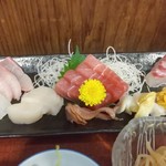 魚誠 - お刺身アップ