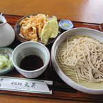 Te Uchi Soba Daishou - 贅沢なランチ