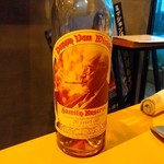 Spice&Dining KALA - めっちゃ高いバーボン。これをパテに使ったりフランベしちゃうんだものスゲーよ。