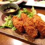 Sakaba Hitosuji - 牡蠣フライ⋆