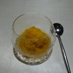 レミニセンス - アールグレイのソルベ、和三盆のクッキーなど