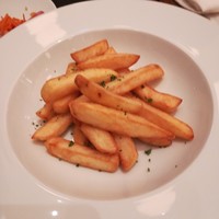 Bistro Buzz 赤坂 - 