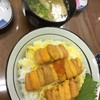 市場の食堂