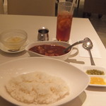 千疋屋総本店 - パイナップルハッシュドビーフライスセット