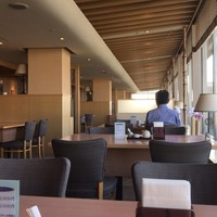 札幌 なだ万雅殿 - ゆったりとした店内