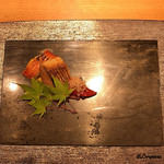 丸新 - 金目鯛と鰤の腹須の炭火焼