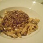 ペルバッコ イタリアーノ - タリアテッレ、子羊肉とレンズ豆のラグーソース