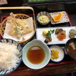 はま友 - 料理写真:天ぷらランチ（980円）