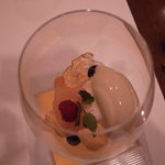 ビストロ ア ラ ドゥマンド - Dessert・スペシャルコースデザート、シャンパンをかけて