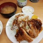 とんかつ山家 - ロースカツ定食