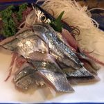 刺身居酒屋 なか善 - さんまの刺身