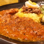 SPICY CURRY 魯珈 - ろかプレート(魯珈チキンカレー)