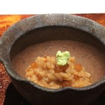 菊鮨 - 赤雲丹（唐津）と新物の「イクラ」・・海のTKGだそう。こんな豪華なTKGは初めて。