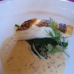 ＢＩＳＴＲＯ Ｂｏｎｎｅ－ｃｈｅｒｅ - お魚料理(真鯛のポワレ)