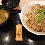 Matsuya - あんかけ肉たま丼。