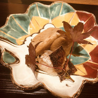 和の食 いがらし - 海老芋と鯛の揚げ物、海老芋の皮揚げも添えて