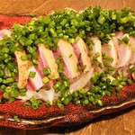 가고시마 직송의 도비키리 신선한 사츠마도리를 사용한 「닭 갓」