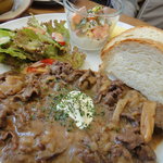 cafe barbatica - ビーフストロガノフ