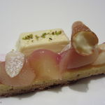 ユニッソン デ クール - 桃とショコラ・ブランのキャラメル・グラッセＵＰ１